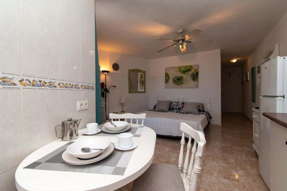 Parque Santiago II 269 - Studio With Sea And Pool Views プラヤ・デ・ラス・アメリカス エクステリア 写真